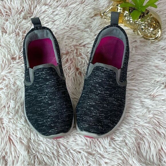 VIONIC  SHOES - Picture 1 of 7